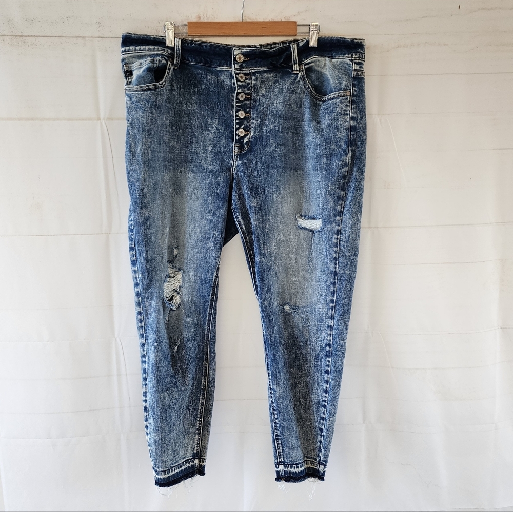 Kancan Plus Size Distressed Blue Denim Jeans